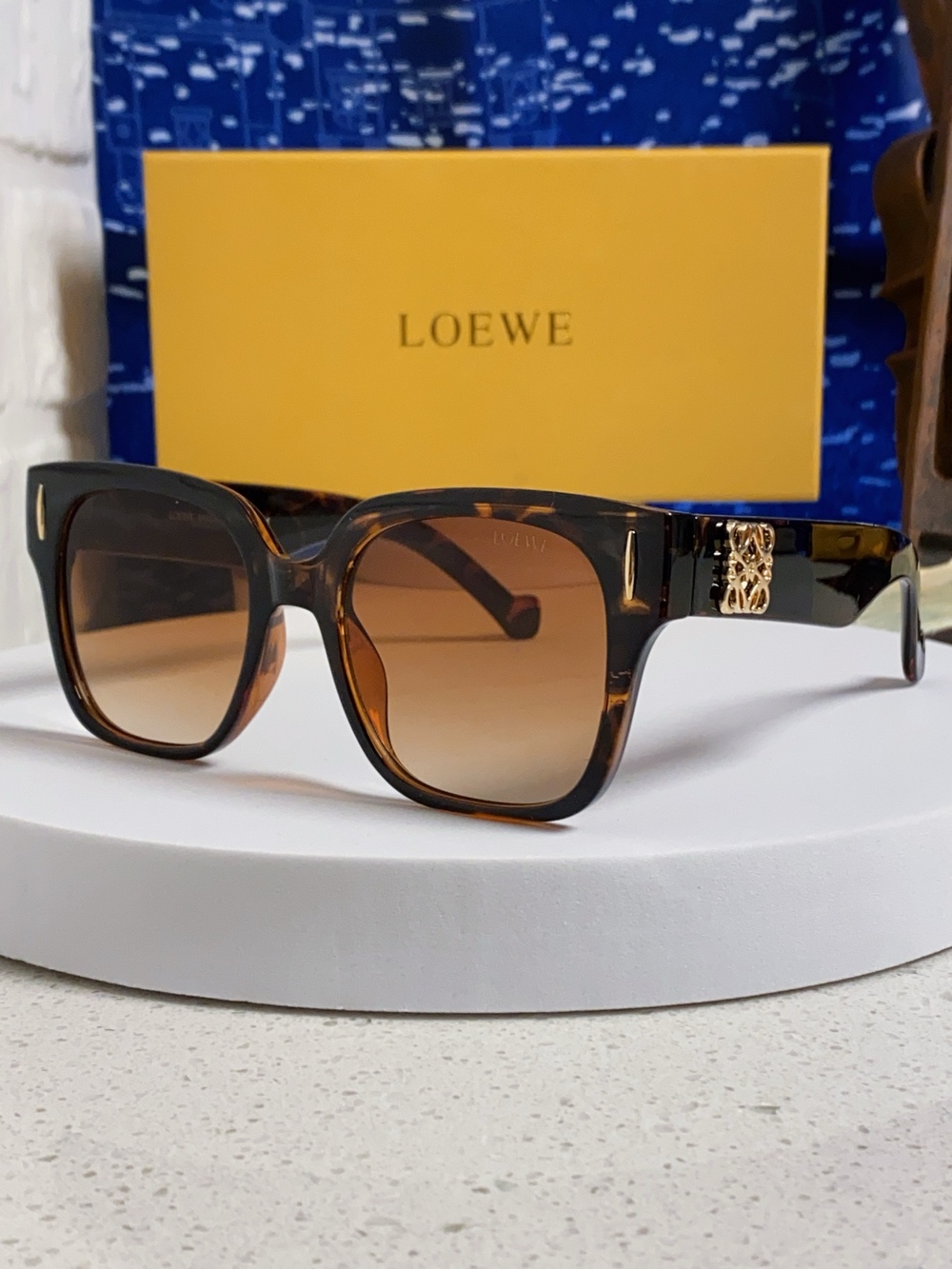 Loewe Amber-Frame Sunglasses